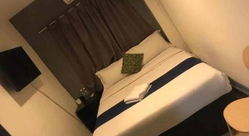 Oyo 90106 Sindbad Hotel Kuala Lumpur Bagian luar foto