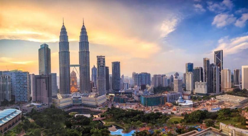 Oyo 90106 Sindbad Hotel Kuala Lumpur Bagian luar foto